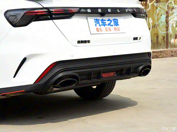 吉利汽车 缤瑞 2022款 缤瑞COOL 1.5T DCT电掣版