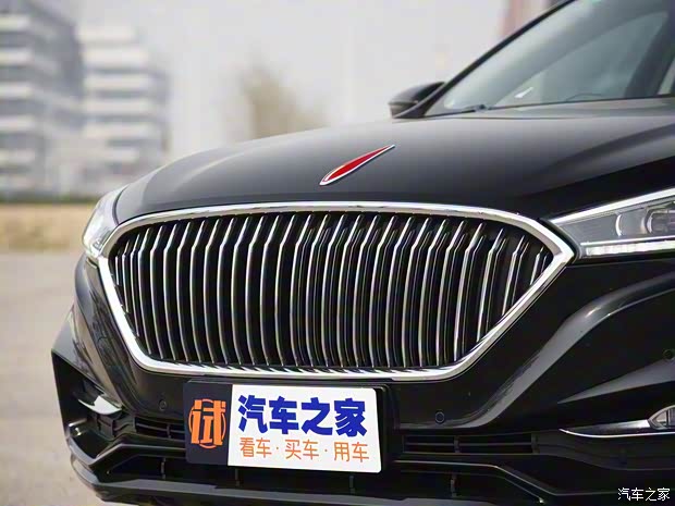 一汽红旗 红旗H5 2018款 30TD 智联御动版 一汽红旗 红旗H5 2018款 30TD 智联御动版