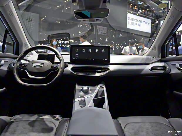 幾何汽車 幾何C 2020款 550KM 甄選續航版 幾何汽車 幾何C 2020款 550KM 甄選續航版