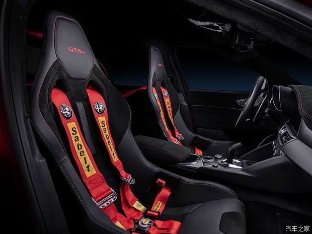 阿爾法·羅密歐 Giulia 2020款 GTAm