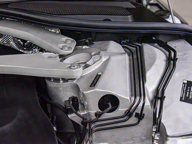 阿斯頓·馬丁 阿斯頓·馬丁DBX 2023款 4.0T V8 707