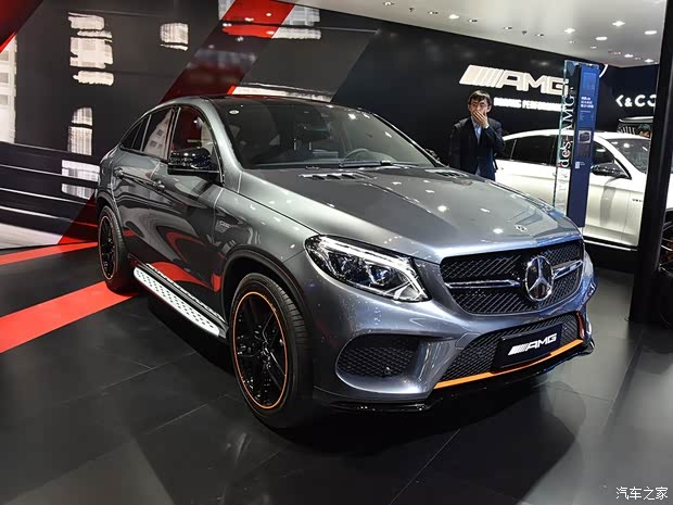 梅赛德斯-AMG 奔驰GLE AMG 2018款 AMG GLE 43 4MATIC 轿跑SUV 幻橙特别版
