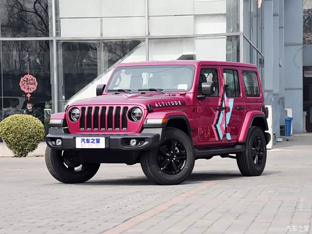 Jeep(进口) 牧马人 2022款 2.0T 高地巴哈马沙滩粉特别版