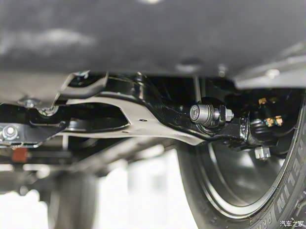 上汽集团 荣威RX8 2018款 30T 基本型