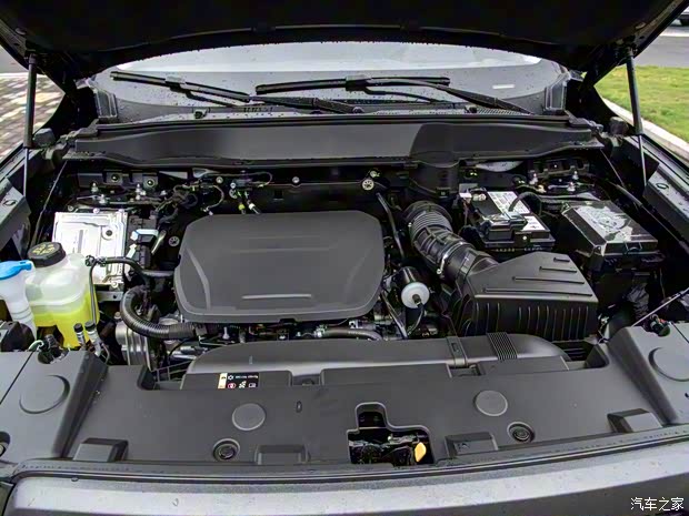 長城汽車 哈弗大狗 2022款 1.5T DCT兩驅(qū)馬犬追獵版