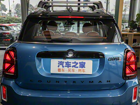 2023款 2.0T COOPER S 鉴赏家 2023款 2.0T COOPER S 鉴赏家