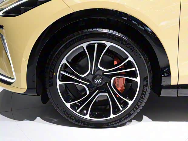 智己汽车 智己LS7 2023款 100kWh 四驱版 智己汽车 智己LS7 2023款 100kWh 四驱版