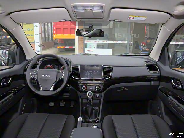 江西五十铃 铃拓 2020款 2.5T四驱手动领航版 国VI 加长版JE4D25Q6A