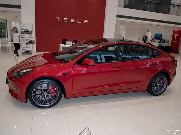 特斯拉中国 Model 3 2022款 Performance高性能全轮驱动版 特斯拉中国 Model 3 2022款 Performance高性能全轮驱动版