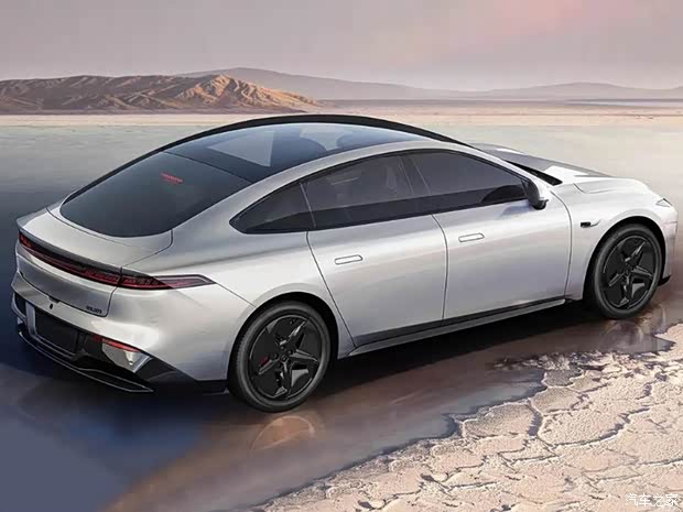 東風(fēng)乘用車 東風(fēng)eπ 007 2023款 基本型