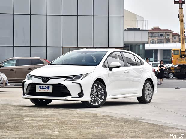 一汽豐田 卡羅拉 2021款 1.2T S-CVT 運(yùn)動(dòng)版