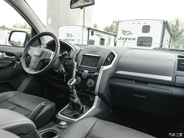 江西五十铃 铃拓 2018款 2.5T四驱豪华款JE4D25Q5A