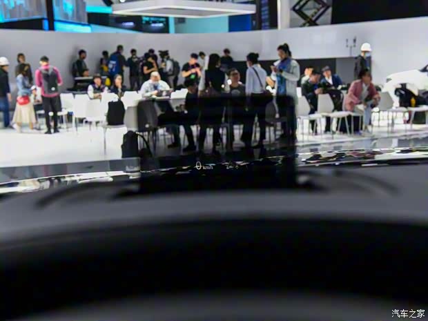 华晨中华 中华V7 2018款 280T 自动旗舰型 5座