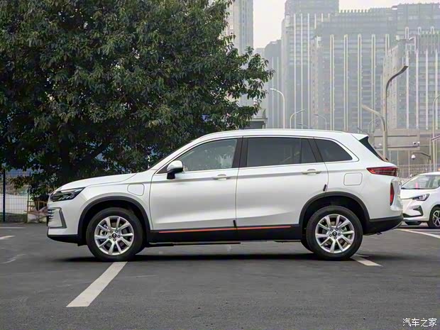 創(chuàng)維汽車(chē) 創(chuàng)維HT-i 2022款 1.5L PHEV 115KM 智行版