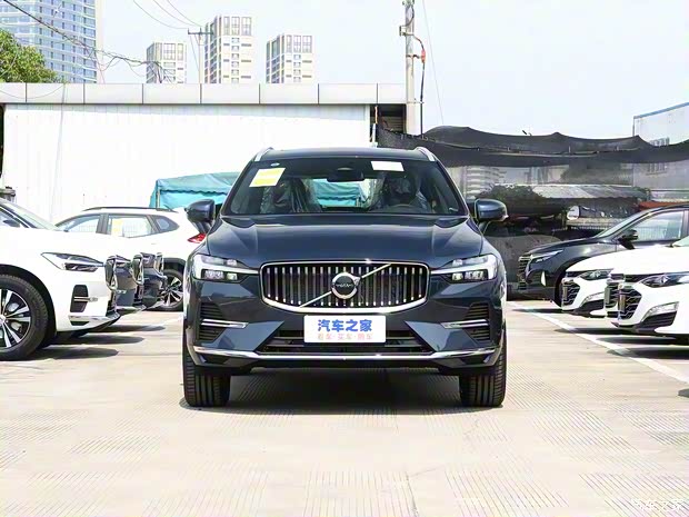 沃尔沃亚太 沃尔沃XC60 2023款 B5 四驱智逸豪华版
