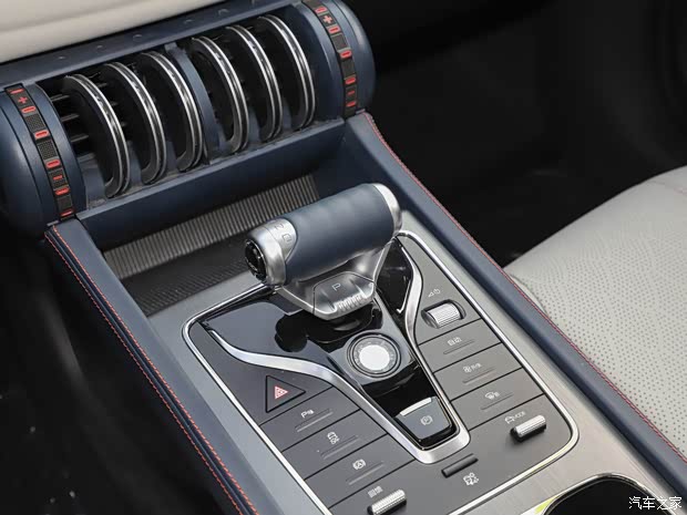 比亚迪 元PLUS 2022款 510KM 尊荣型 比亚迪 元PLUS 2022款 510KM 尊荣型