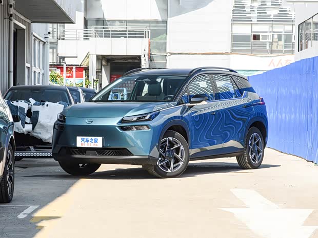 埃安 AION V 2023款 Plus 70 智享七座版 三元锂 埃安 AION V 2023款 Plus 70 智享七座版 三元锂