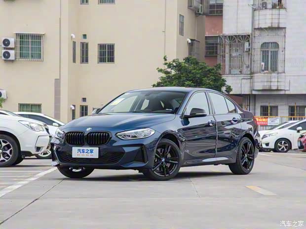 華晨寶馬 寶馬1系 2023款 125i M運動曜夜版