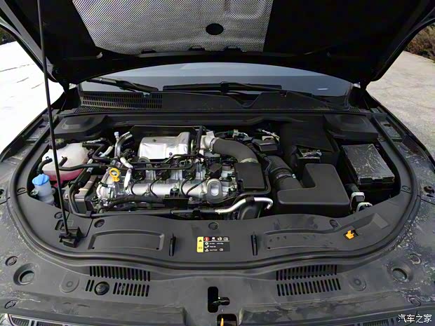 一汽奔腾 奔腾B70S 2022款 40TD 高配版 一汽奔腾 奔腾B70S 2022款 40TD 高配版