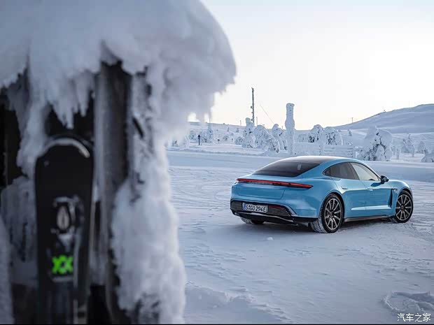 保时捷 Taycan 2019款 Taycan 4S 保时捷 Taycan 2019款 Taycan 4S