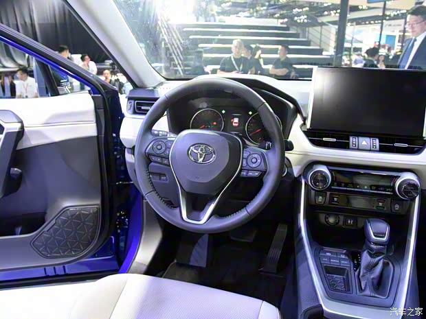 广汽丰田 威兰达 2020款 基本型