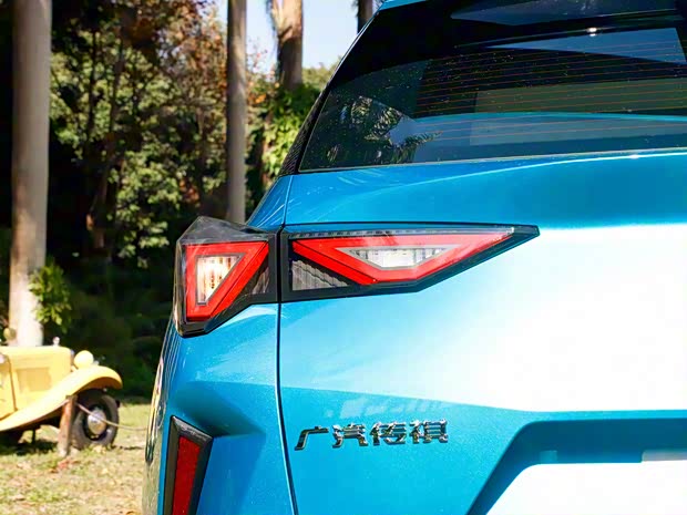 广汽乘用车 传祺GS3 2023款 1.5T 高配版 广汽乘用车 传祺GS3 2023款 1.5T 高配版