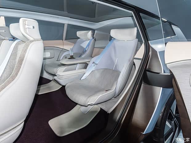 沃尔沃(进口) Concept Recharge 2021款 基本型