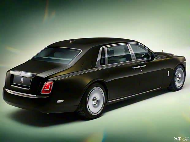 劳斯莱斯 幻影 2022款 长轴距版 劳斯莱斯 幻影 2022款 长轴距版