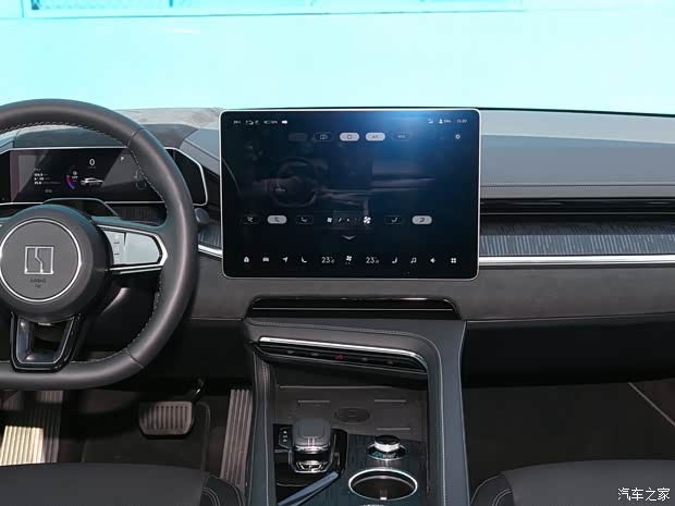 极氪 ZEEKR 001 2021款 长续航双电机 WE版