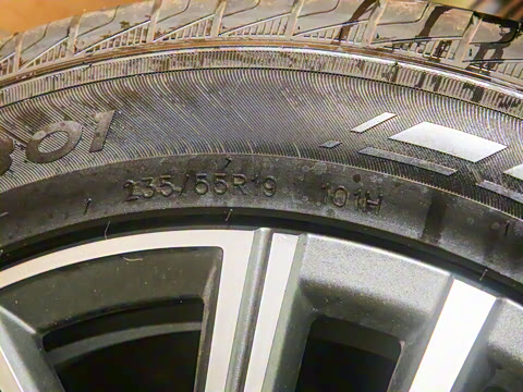 2025款 冠军版 1.5T DCT冠军PRO 5座 2025款 冠军版 1.5T DCT冠军PRO 5座