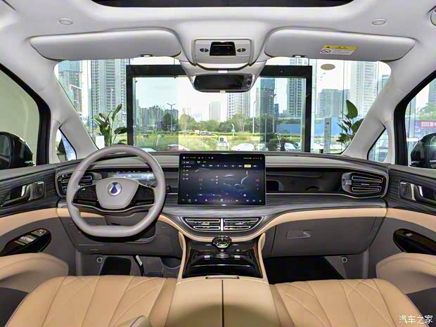 騰勢(shì)汽車 騰勢(shì)D9 2022款 DM-i 970 四驅(qū)尊榮型