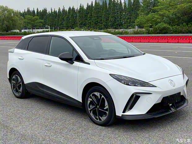 上汽集团 MG MULAN 2022款 低配版 上汽集团 MG MULAN 2022款 低配版