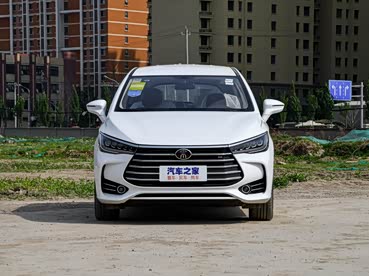 比亚迪 宋MAX 2018款 1.5T 手动智联豪华型 6座