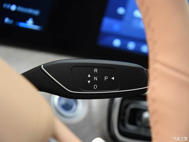 奇瑞汽车 瑞虎9 2023款 2.0T DCT豪华型 5座