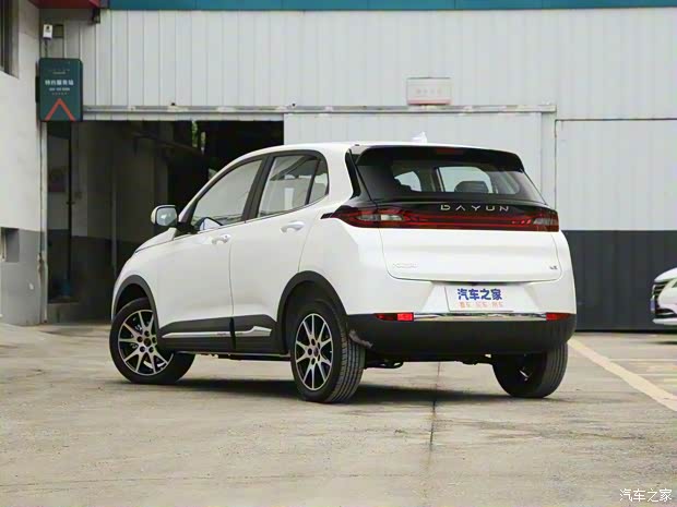 大運(yùn)汽車 悅虎 2022款 改款 30.66kWh 兩驅(qū)貴賓版 大運(yùn)汽車 悅虎 2022款 改款 30.66kWh 兩驅(qū)貴賓版