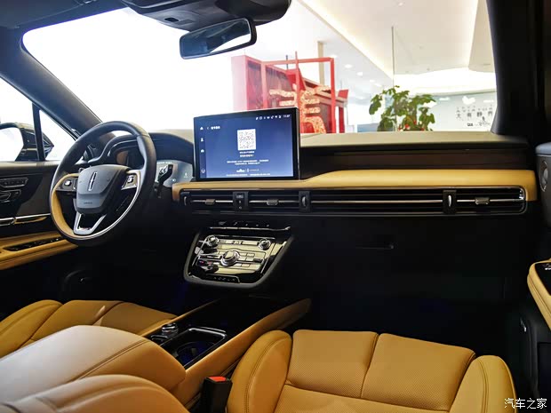 長安林肯 冒險(xiǎn)家 2020款 2.0T 四驅(qū)尊耀版