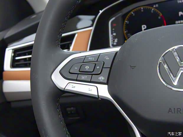 一汽-大众 宝来 2023款 200TSI DSG智行PRO版 一汽-大众 宝来 2023款 200TSI DSG智行PRO版