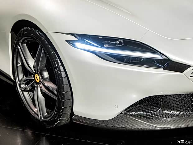 法拉利 Roma 2020款 基本型