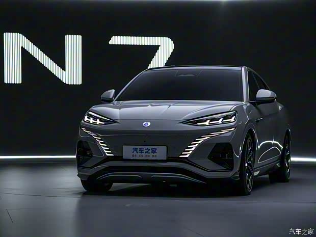 腾势汽车 腾势N7 2023款 基本型