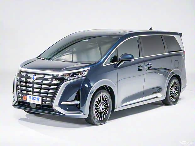 腾势汽车 腾势D9 2022款 DM-i 970 四驱旗舰型 腾势汽车 腾势D9 2022款 DM-i 970 四驱旗舰型