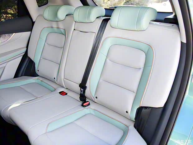 星途 星途追風(fēng) 2022款 1.5T CVT女神版