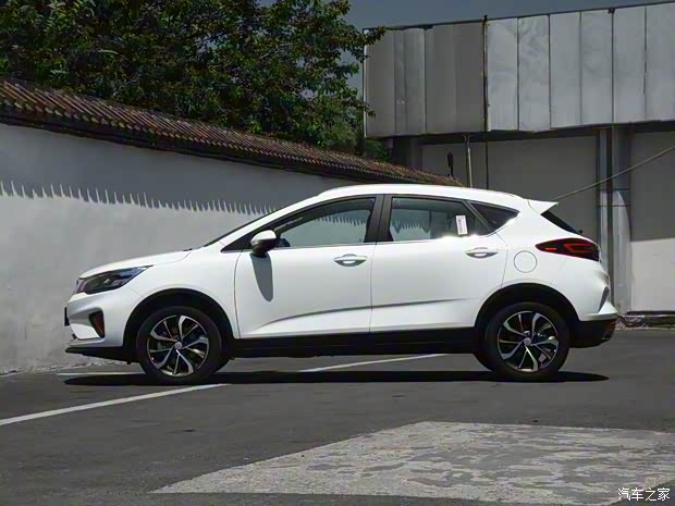 吉利汽车 帝豪GS 2020款 1.4T CVT雅