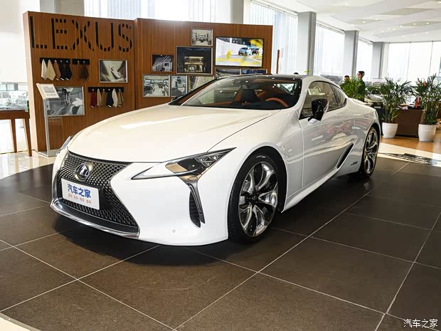 雷克薩斯 雷克薩斯LC 2020款 500h 運(yùn)動(dòng)版