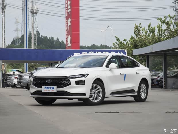 长安福特 蒙迪欧 2022款 改款 EcoBoost 245 时尚型 长安福特 蒙迪欧 2022款 改款 EcoBoost 245 时尚型
