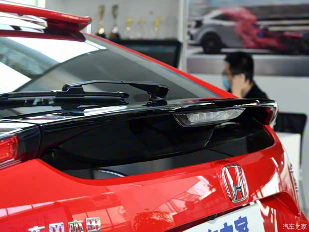 東風(fēng)本田 思域 2021款 220TURBO CVT兩廂版