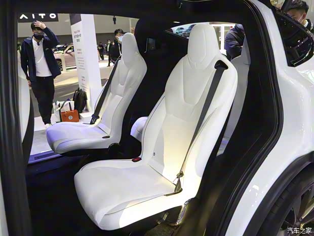 特斯拉（进口） Model X 2023款 三电机全轮驱动 Plaid版