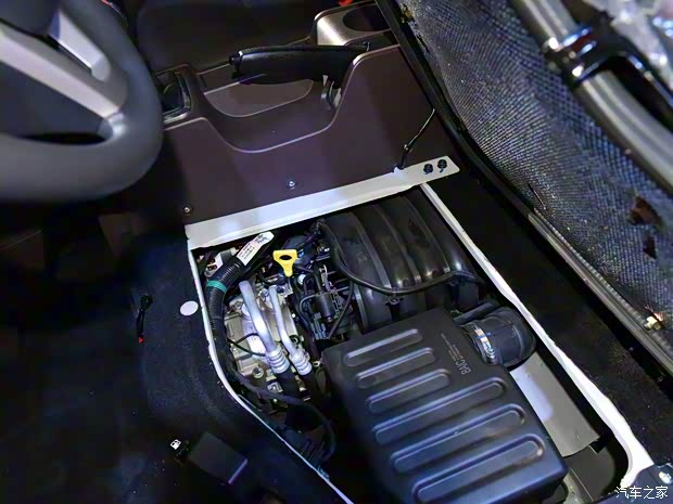 北汽瑞翔 博騰V2 2022款 1.5L客車舒適型