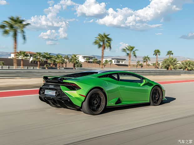 兰博基尼 Huracán 2023款 Huracán Tecnica 美国版 兰博基尼 Huracán 2023款 Huracán Tecnica 美国版