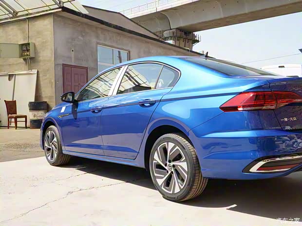 一汽-大众 宝来 2022款 280TSI DSG高配版