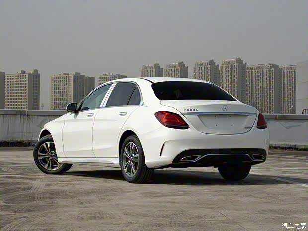 北京奔驰 奔驰C级 2020款 C 200 L 动感型运动版